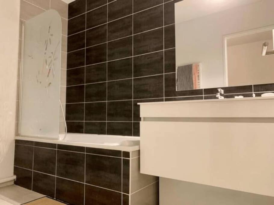 Magnifique Rooftop Duplex Climatise Familial, Aux Arceaux 몽펠리에 외부 사진