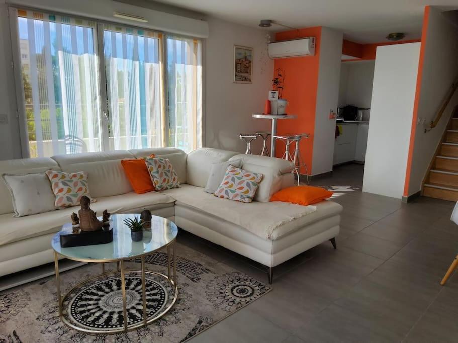 Magnifique Rooftop Duplex Climatise Familial, Aux Arceaux 몽펠리에 외부 사진