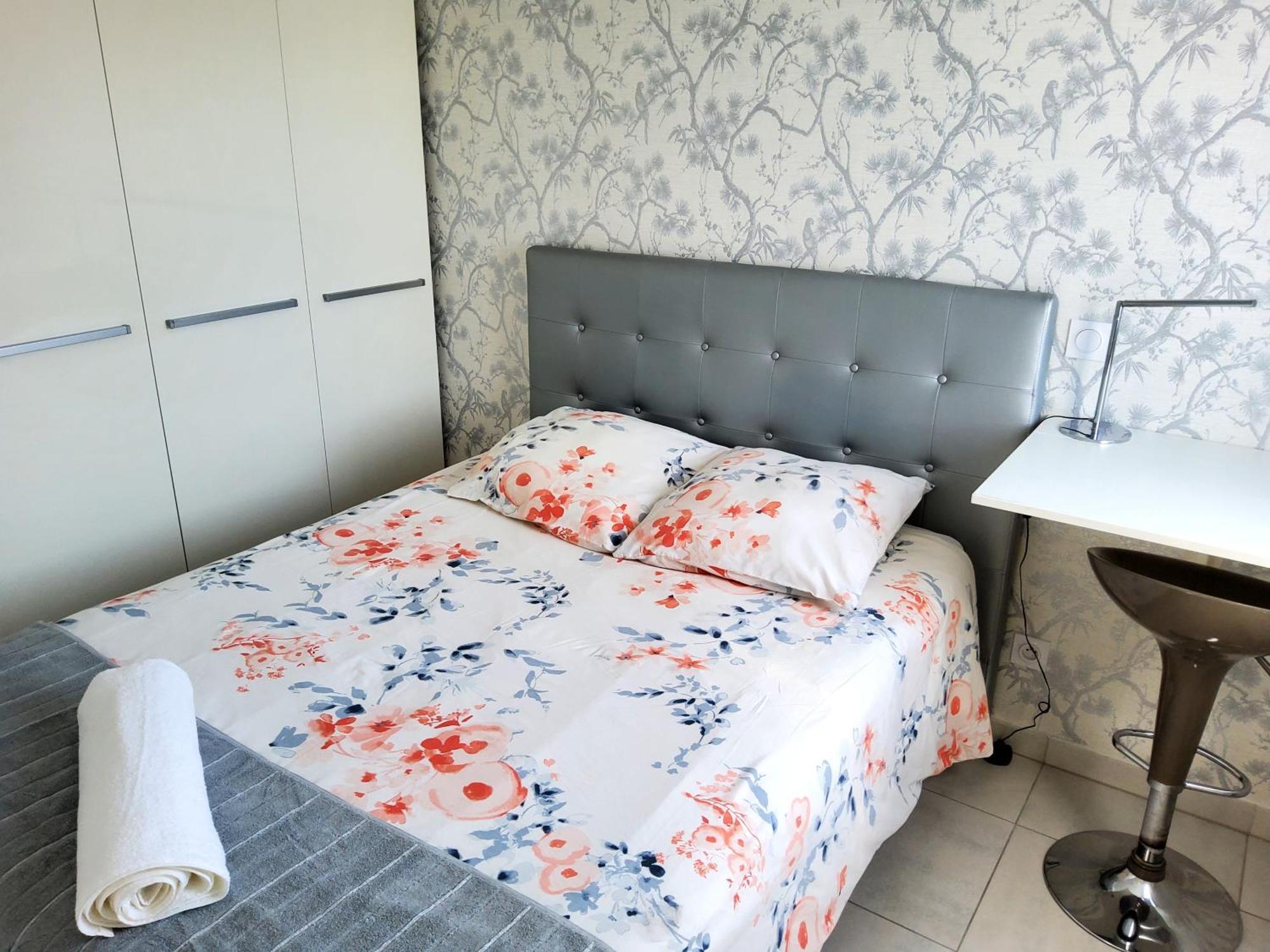 Magnifique Rooftop Duplex Climatise Familial, Aux Arceaux 몽펠리에 외부 사진